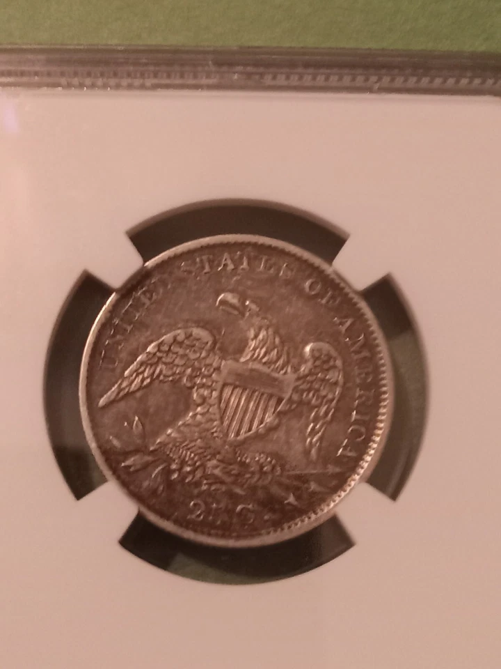 1833 US 25c Cent Capped Bust Quarter NGC XF KEY DATE !! RARE Only 156,000 Minted - Image 2 of 4