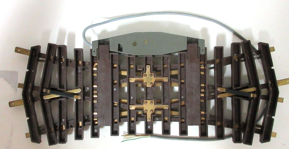 LGB 1225 DOUBLE CROSSING SWITCH 22.5 DEGREE OLD STYLE - Image 2 of 3