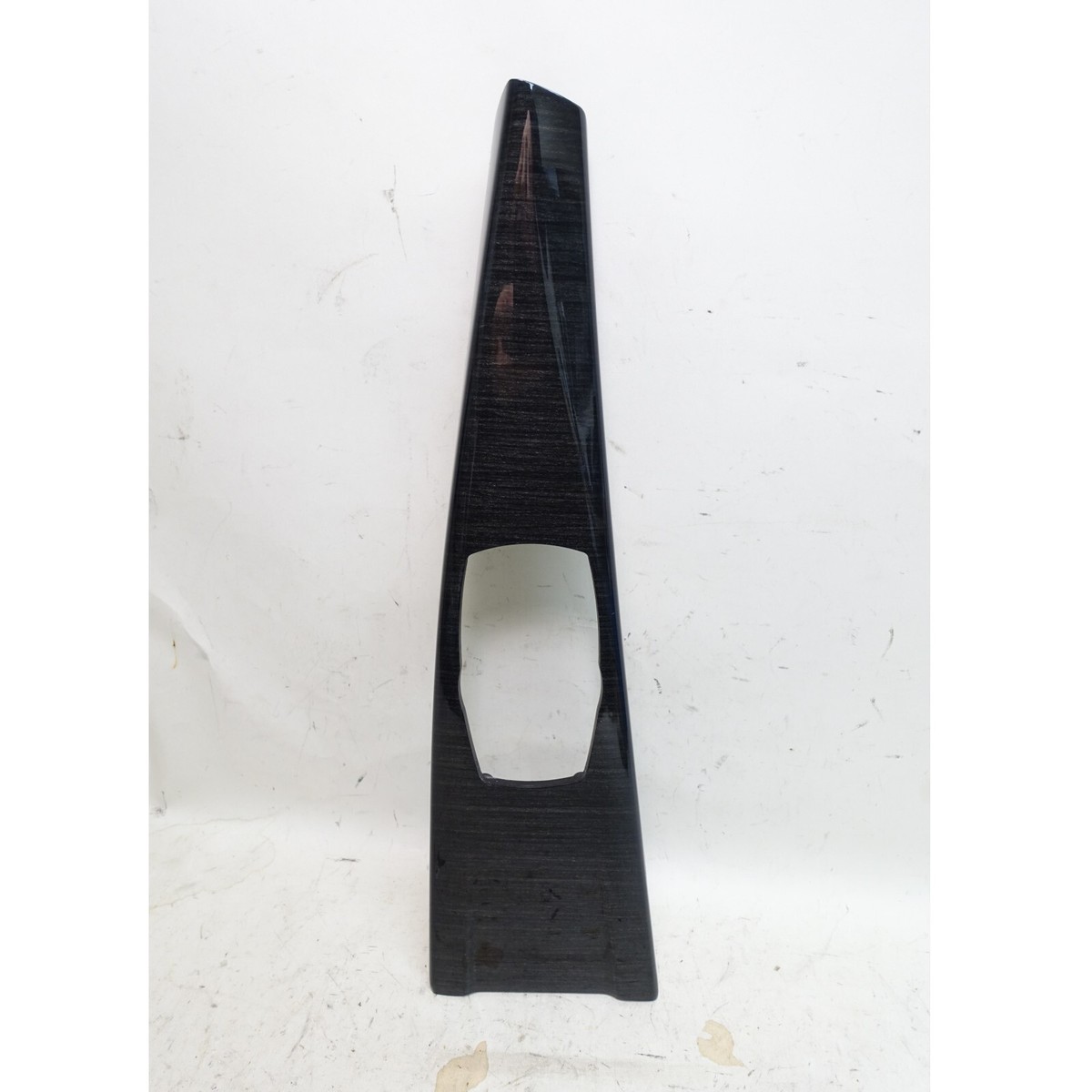 12-17 BMW F30 3-Series Front Center Console Wood Trim Fine Line