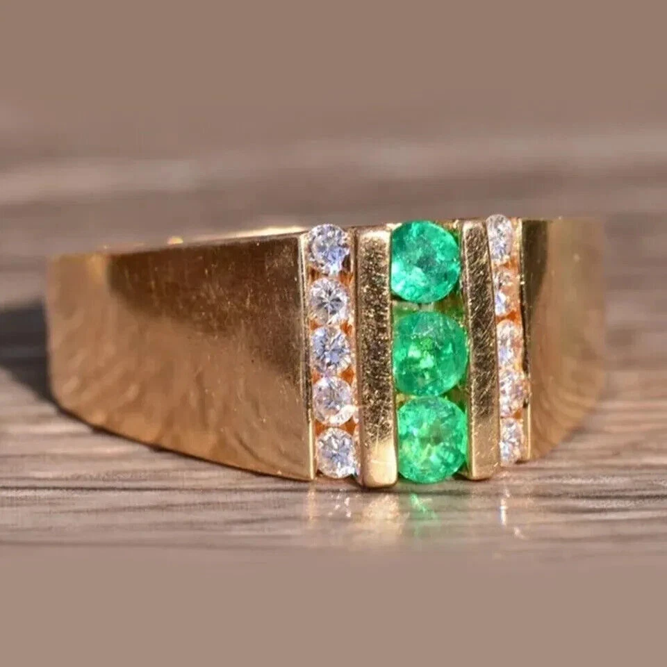 Men's Wedding Ring Created Green Emerald & Diamonds 14K Yellow Gold Finish 2.0Ct - Image 3 of 3