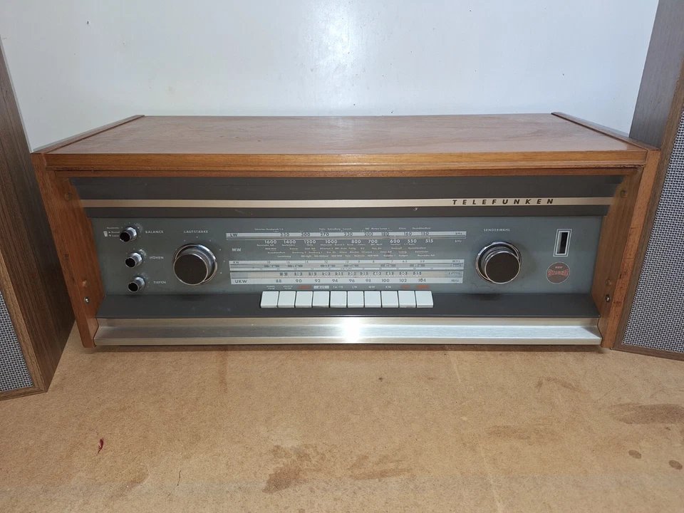 Telefunken Opus Studio 2650 Röhrenradio mit  WB 60 Lautsprecher - Bild 2 von 4