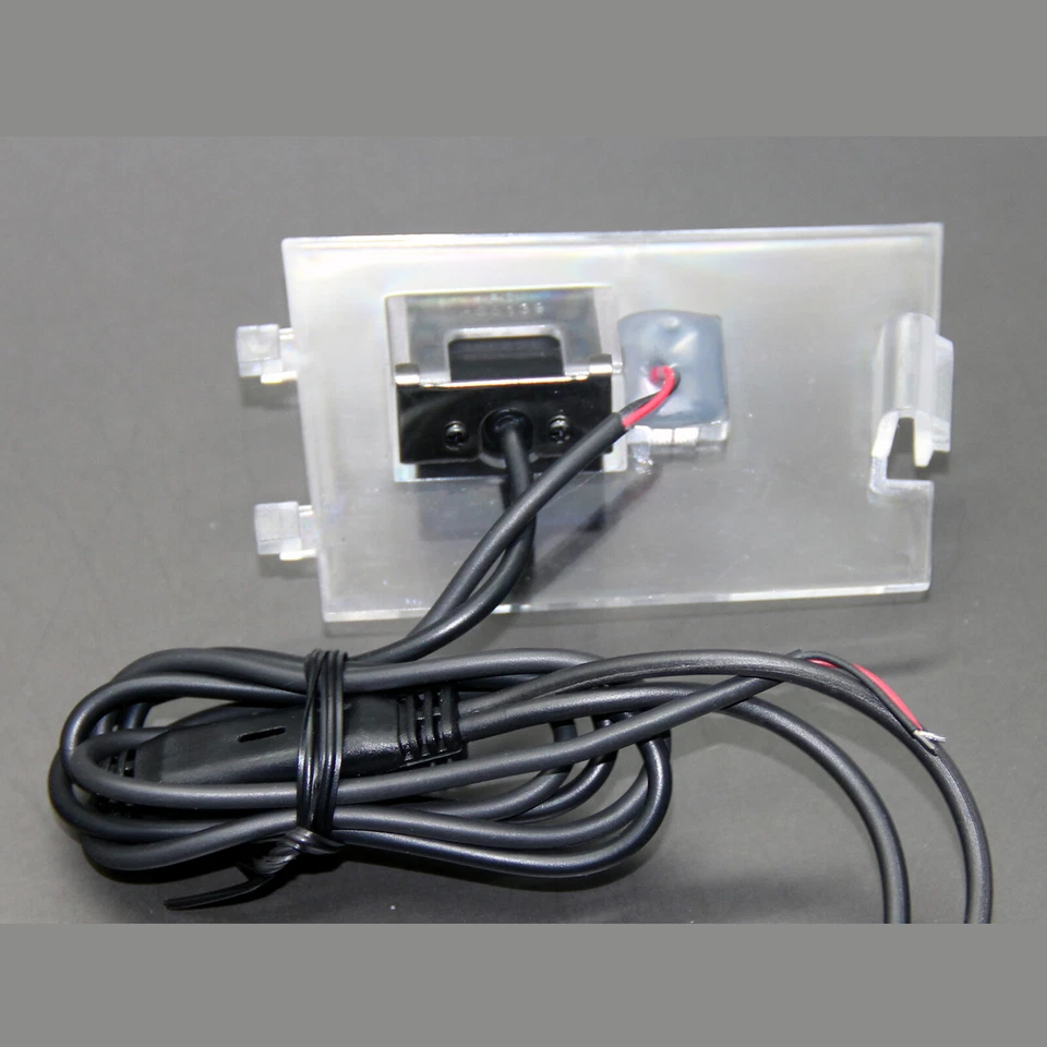RCA Parking Car Reverse Rear View Backup Camera For Jeep Liberty 2013 2014 2015 - Image 4 of 4