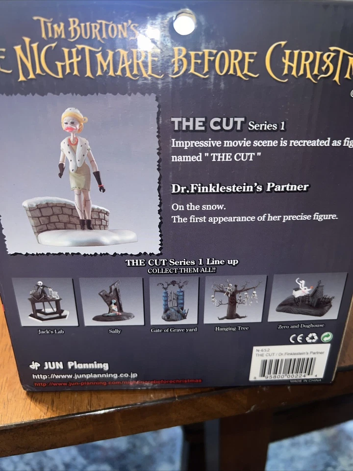NIGHTMARE BEFORE CHRISTMAS CUT SERIES 1 DR FINKLESTEIN'S PARTNER JUN PLANNING - Image 2 of 2