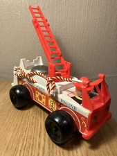 Vintage Fisher Price No 720 Pull Along Fire Engine 1968-1971 Working