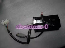 1PC USED  Omron servo motor R88M-W20030H #YY
