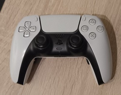 Custom PS5 Controller mit Verbauten Paddles Links X Rechts O Gebraucht