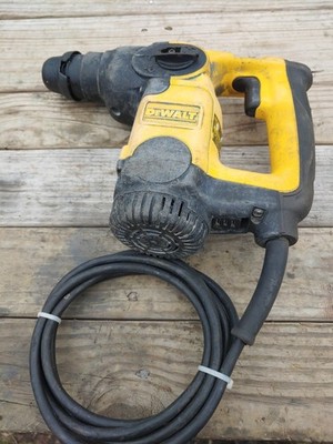 DEWALT D25303 1-inch L Shape 3 mode SDS Hammer Drill