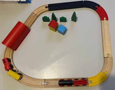 Holzeisenbahn Set Konvolut Schienen Tunnel Lok Waggons Häuser Brio kompatibel