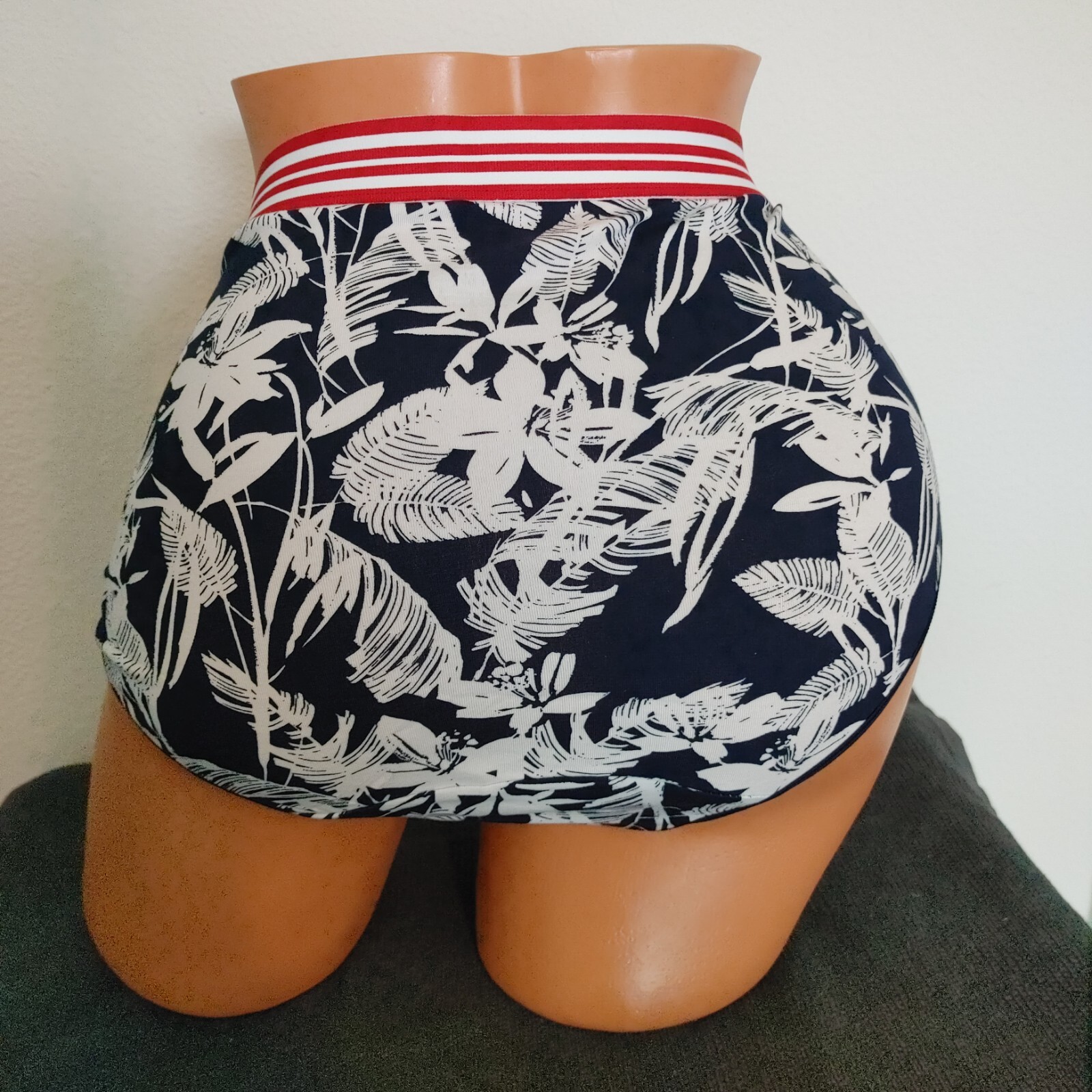 NWT LANE BRYANT CACIQUE COTTON HIPSTER PANTIES 18/20 BLUE WIDE BAND