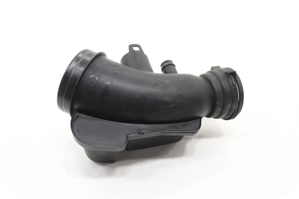 2017 - 2020 BMW 430I F36 ENGINE AIR INTAKE CLEANER RESONATOR OEM 13718601681 - Image 4 of 4