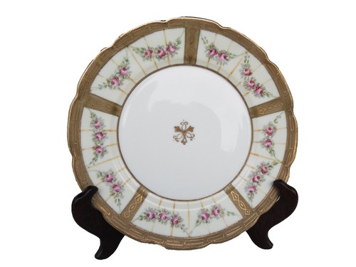 Japanese Porcelain Small Plate Kutani ware Vtg Kozara Lucky Motif