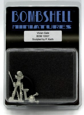 Bombshell BOM10007 Vivian Gale (Babes) Female Deep Sea Diver Steampunk Engineer