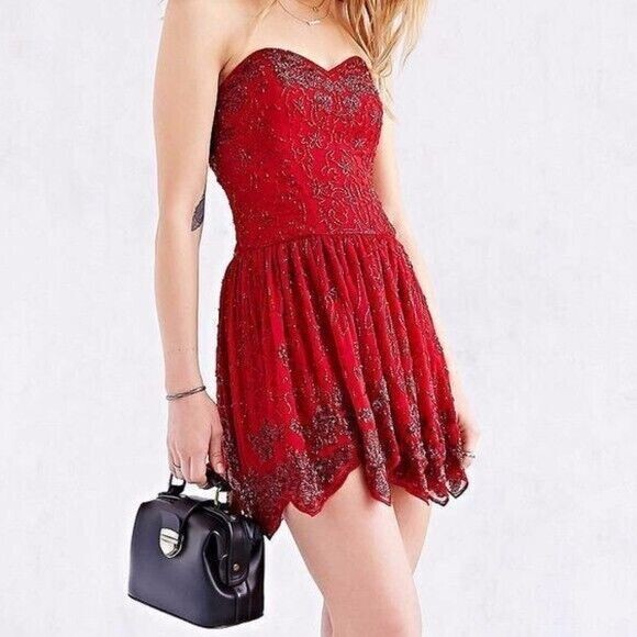 UO Kimchi Blue Karmin Heartbreaker Mini Dress Beaded Embellished Strapless  XS 0 | eBay
