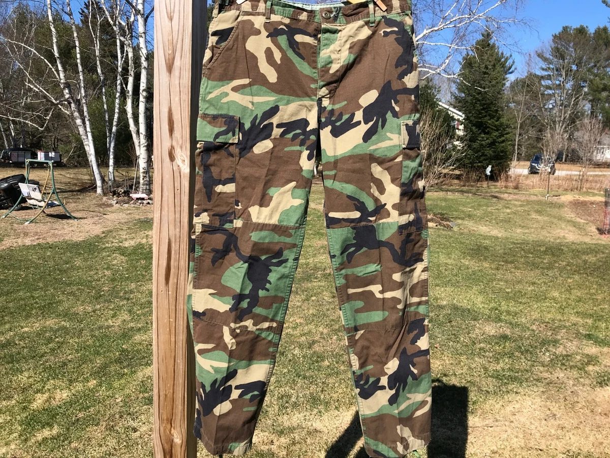 Camo trousers hotsell ebay