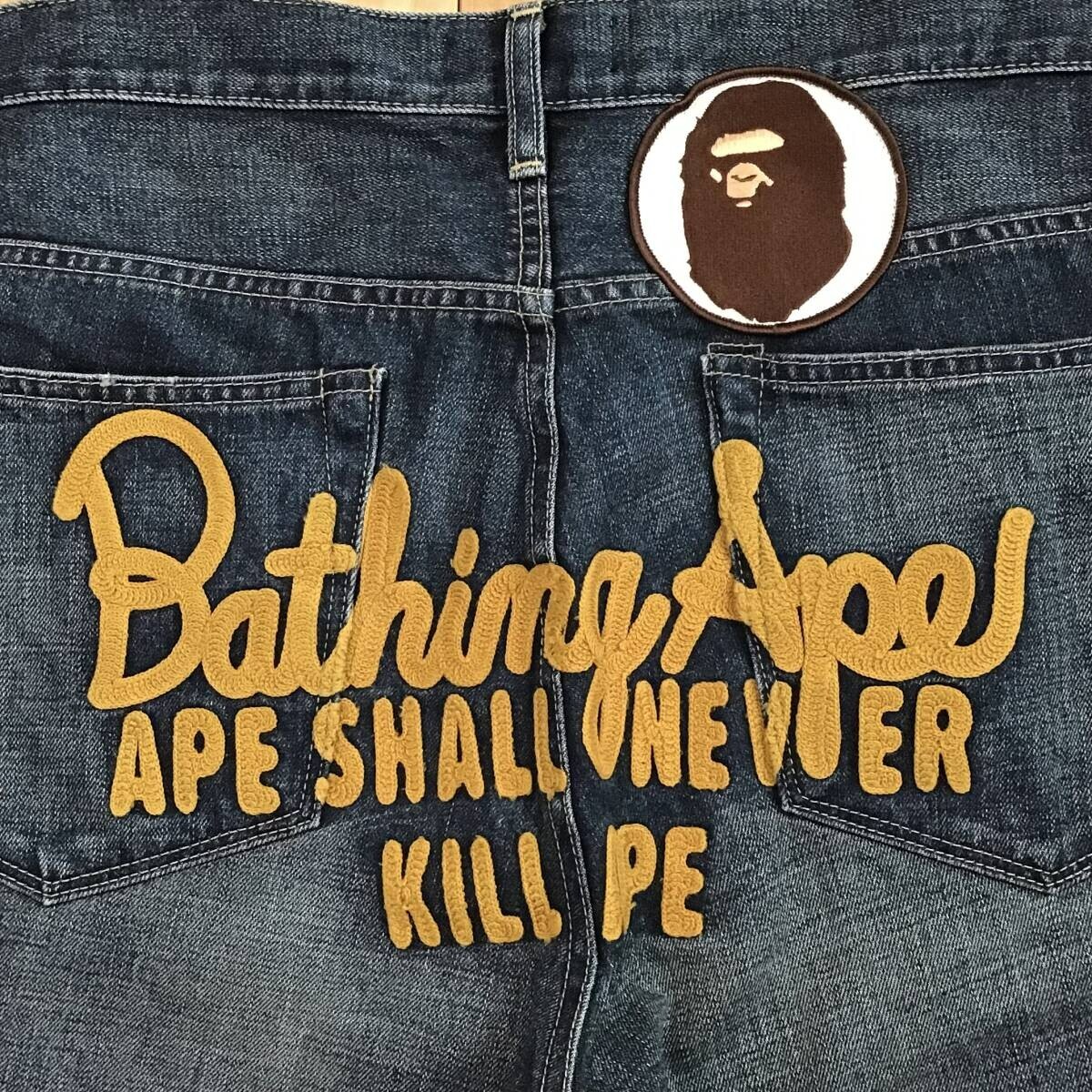 専用　APE  BAPE  KAWS champion デニム　ショーツ 専用 APE BAPE KAWS champion デニム ショーツ BAPE Champion
