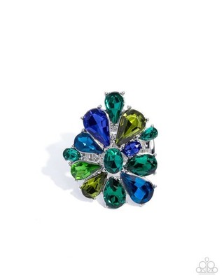 Paparazzi Free Facets - Green - Multicolored Teardrop & Oval Gems- Silver Ring