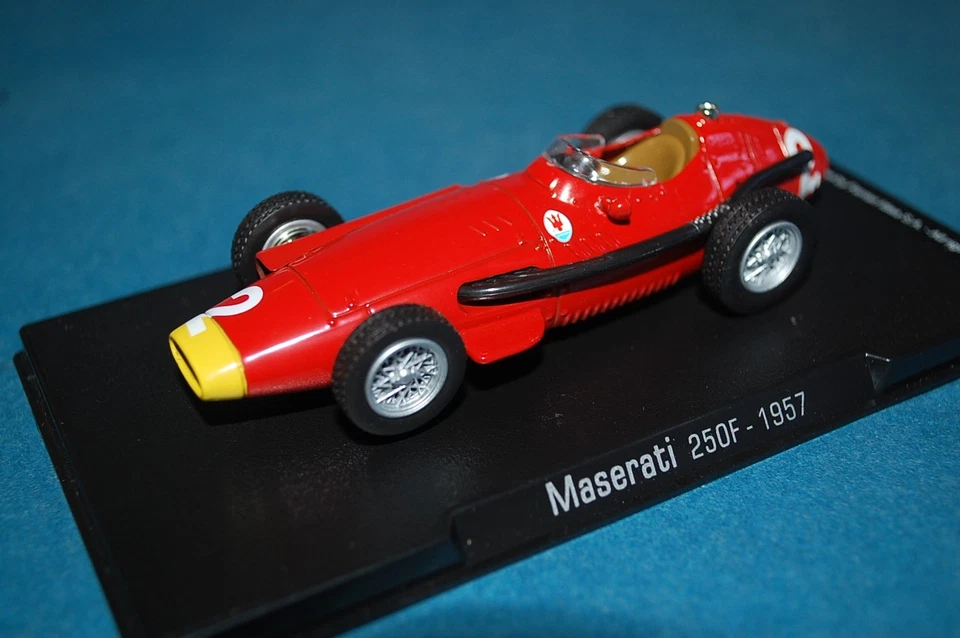 Maserati 250F - 1957 RBA Die Cast scala 1/43 - Immagine 2 di 3