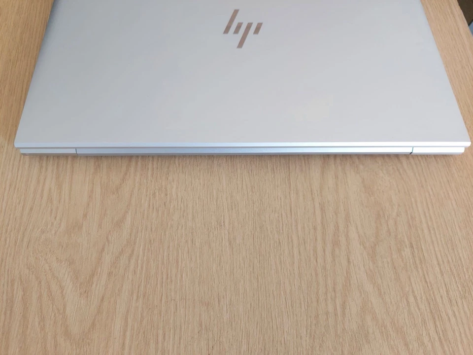 HP EliteBook 830 G8, i7-1185G7, 16GB RAM, 256GB SSD, Win 11 Pro *CASE DAMAGE*, photo 4 of 5