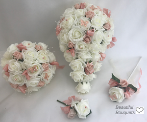 bridesmaid bouquets roses