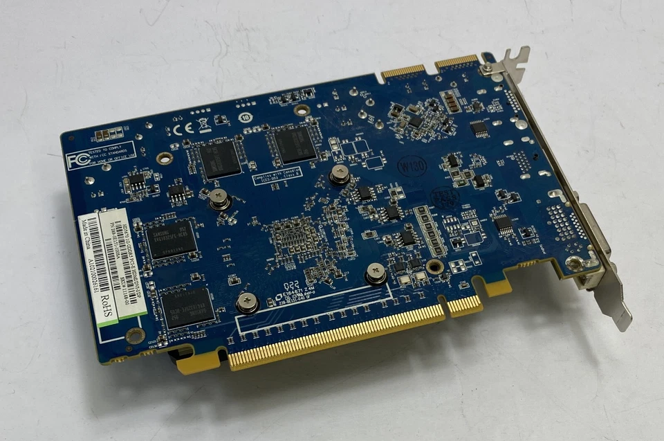 1GB Sapphire AMD Radeon HD5670 DVI / DP / HDMI GDDR5 PCI-e Graphics Video Card - Image 3 of 4