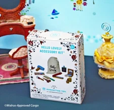 ANTHROPOLOGIE “HELLO LOVELY” WOODEN VANITY ACCESSORIES -NIB- GROOMING FOR FUN!