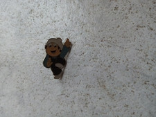 Mainzelmännchen  - -schöner älterer Pin   vom ZDF - 2  cm   ##---+