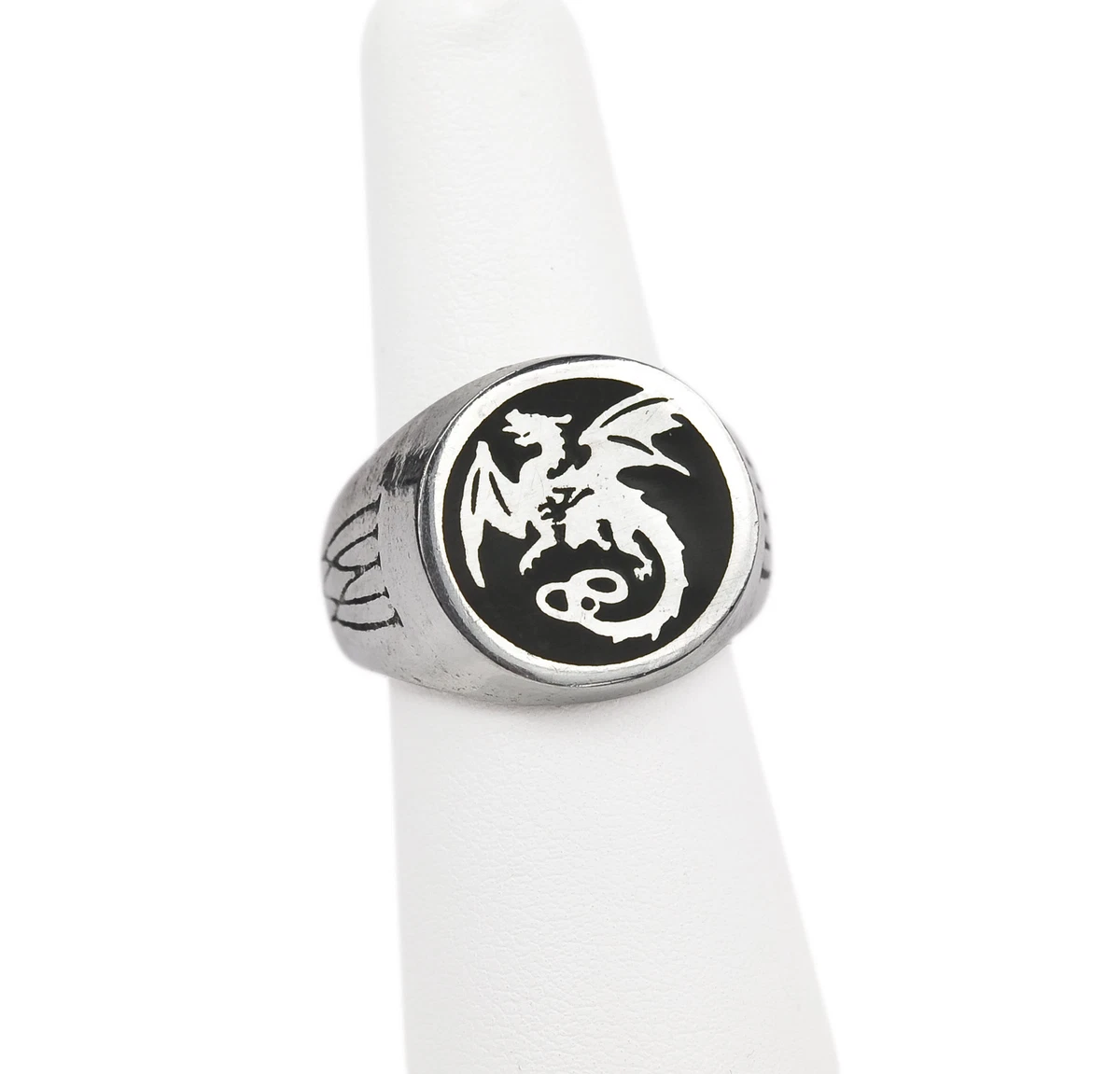 Dragon engraved ring deals