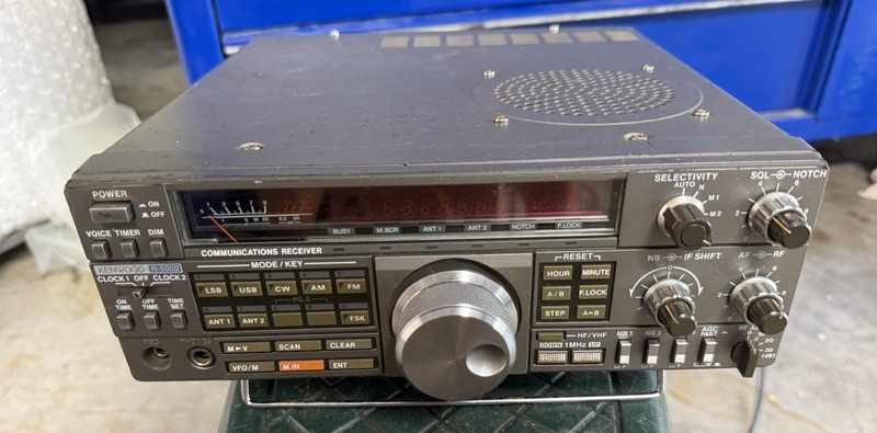 KENWOOD R-5000 LW MW SHORTWAVE RADIO RECEIVER with SSB FILTER