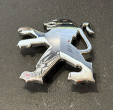 Peugeot Rear Boot Vintage Badge Emblem 815945213180 75 X 70 Mm