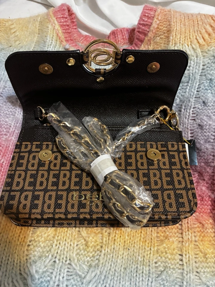 Бумажник с логотипом Bebe с золотым акцентом и застежкой-кнопкой - Изображение 2 из 4