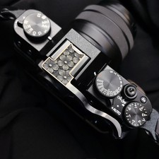 Metal Finger Rest Thumb Grip Hot Shoe Cover Handle For Fujifilm XT5 XT30
