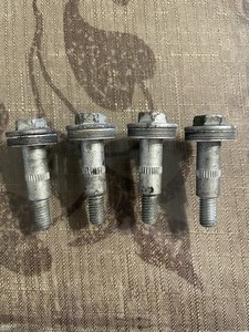 Toyota Lexus 3.0 3.3 V6 Engine Valve Cover Bolt 90080-10288 4 Bolts 1MZ 3MZ