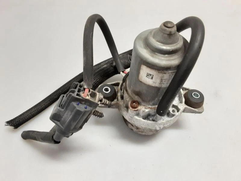 Aspiradora Jeep JK Wrangler A.I.R. Bomba de aire delantera Smog 04581586AA 2012-2017 103940 Foto 2 de 4