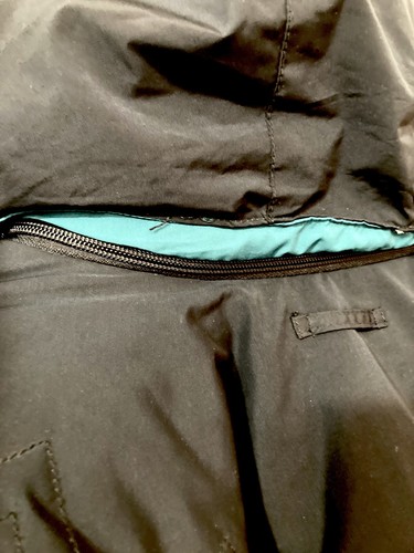 Obermeyer Black Embroidered Ski 1947 Thermolite Hooded Jacket Sz 4 Zip Front - Picture 11 of 12
