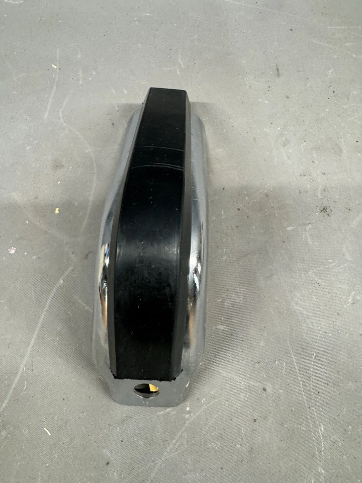 Chevy Chevelle 1973 parachoques trasero accesorio protector moldura Laguna El Camino Malibu SS Foto 4 de 4