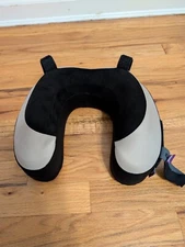 Cabeau Evolution S3 TNE Travel Neck Pillow (Black and Beige) 