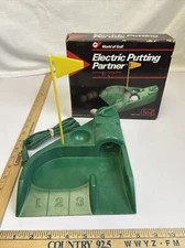 World Of Golf Electric Putting Partner-Ball Return Putting Aid
