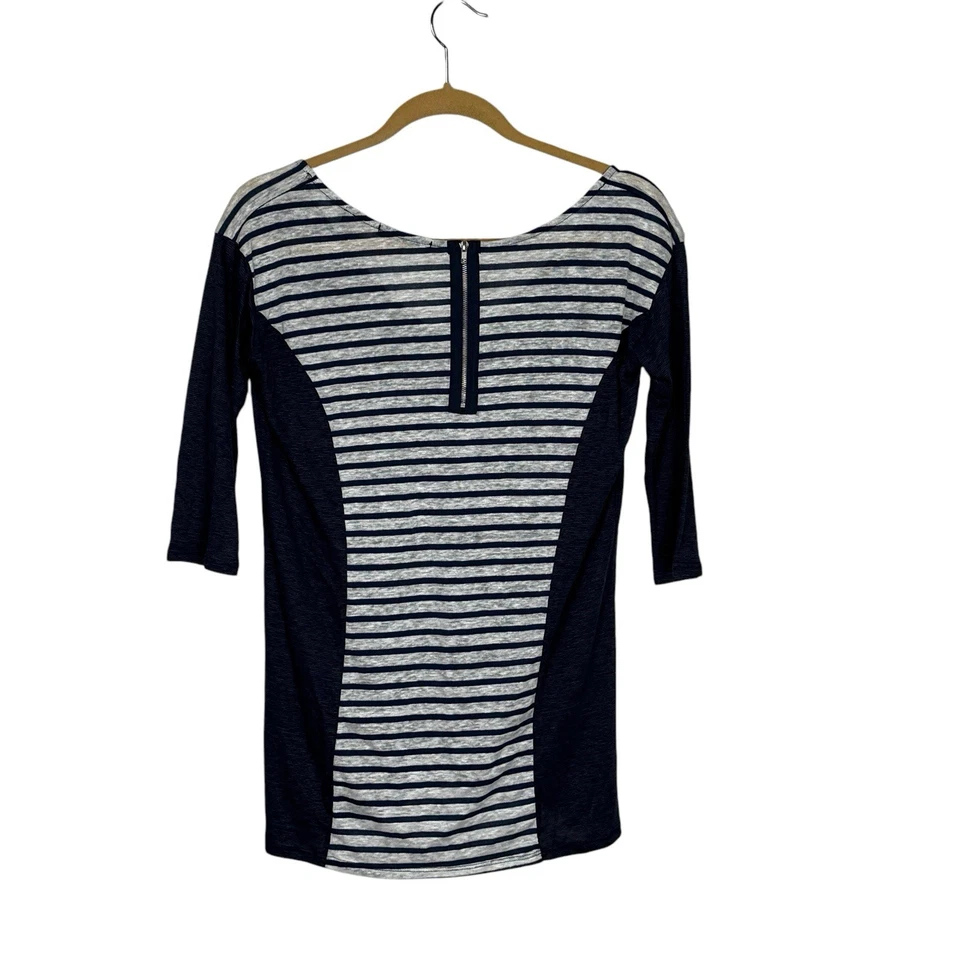 NUEVO CON ETIQUETAS BKE Camisa Top Mezcla de Lino Para Mujer XS Rayas Azul Marino Camisa Manga 3/4 Náutica Foto 3 de 4