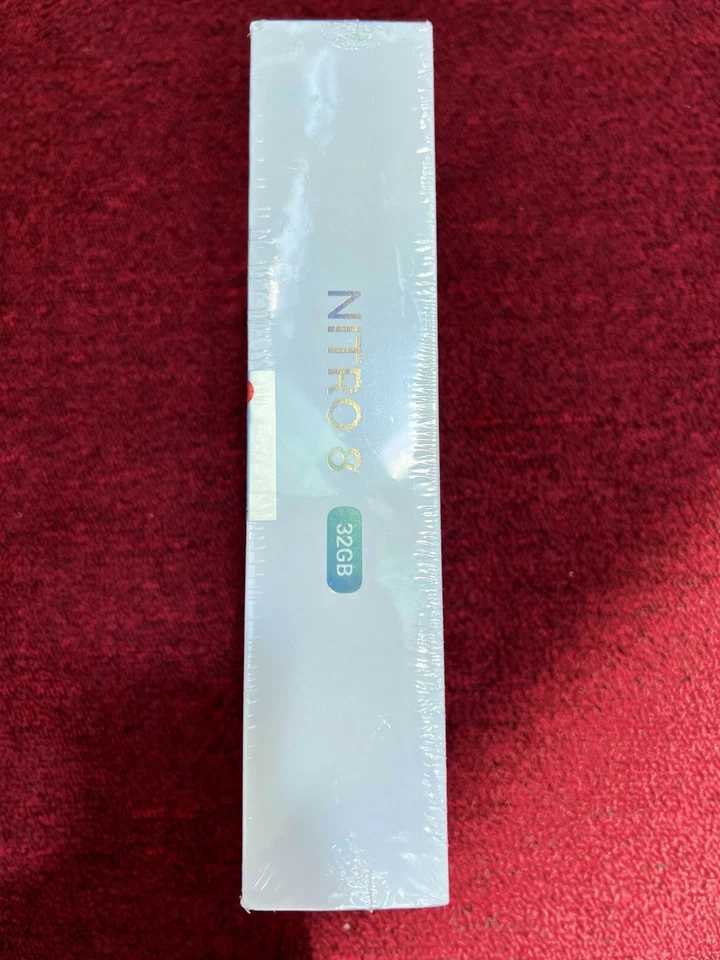 Maxwest NITRO 8 - 8.0" HD 32GB 4G LTE WiFi Android 11 BLACK UNLOCKED - Sealed - Image 4 of 4