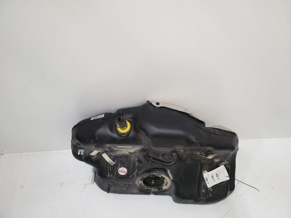 2013-2019 CADILLAC XTS Fuel Tank FWD 18 Gallon 12777874 13-19        Foto 3 de 4