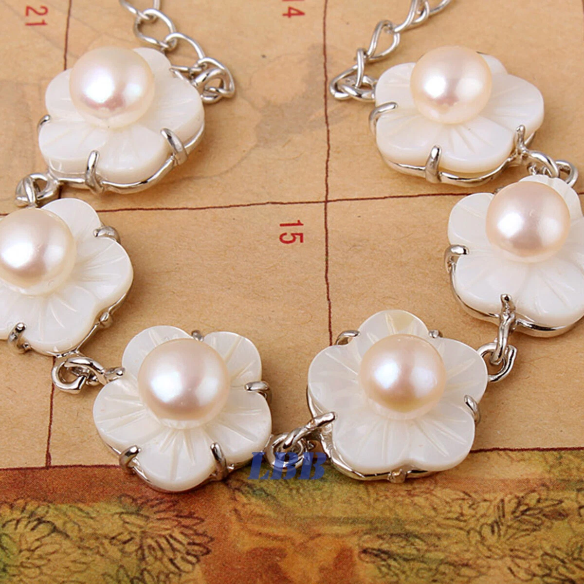 Mother of sale pearl flower bracelet