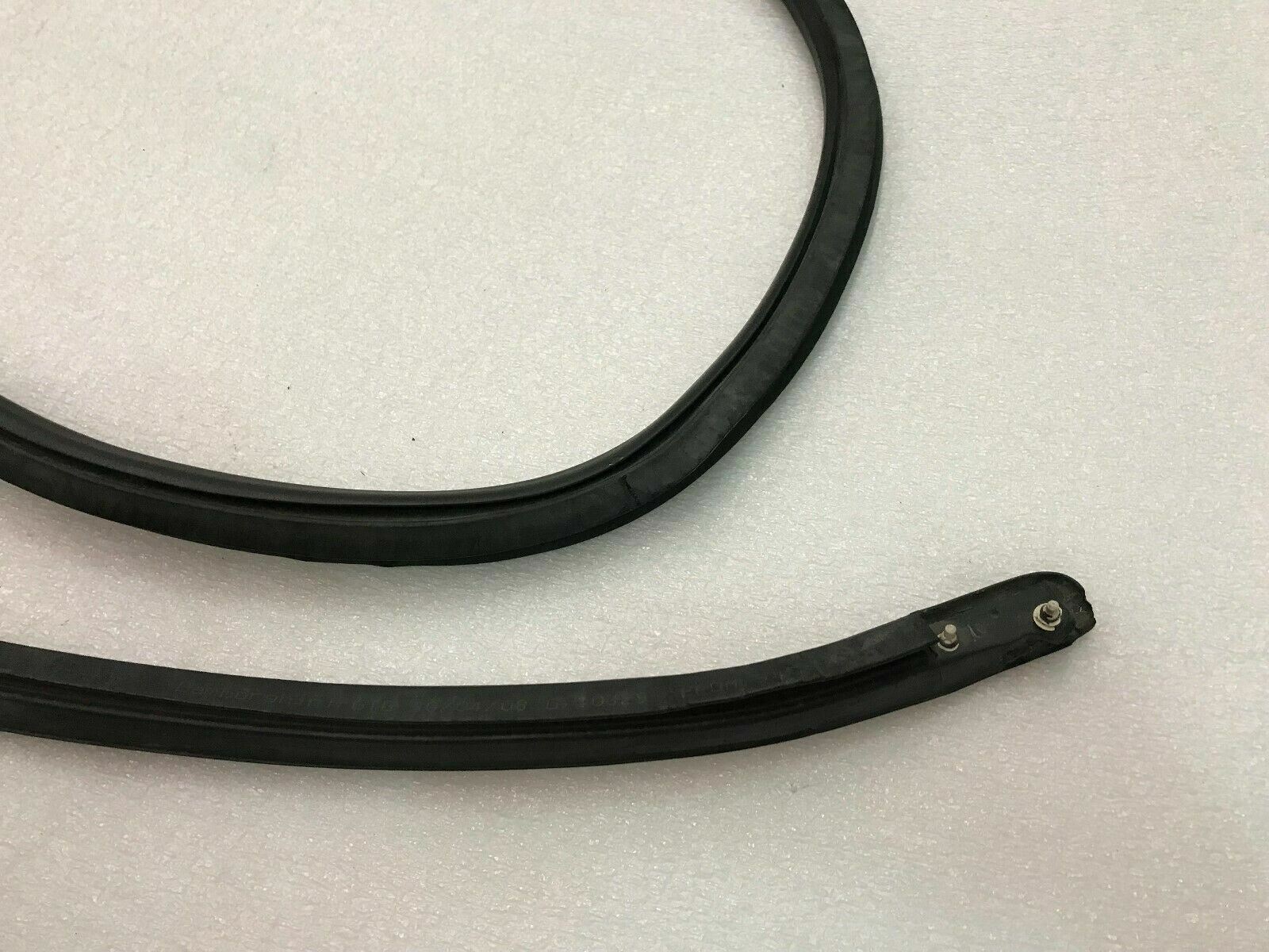 LAMBORGHINI MURCIELAGO ROADSTER DRIVER LEFT SIDE DOOR GASKET SEAL OEM 417837625
