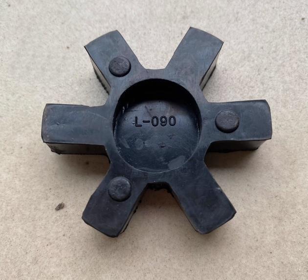 1Pcs L090 Martin Type Buna N Rubber Solid Spider for Jaw