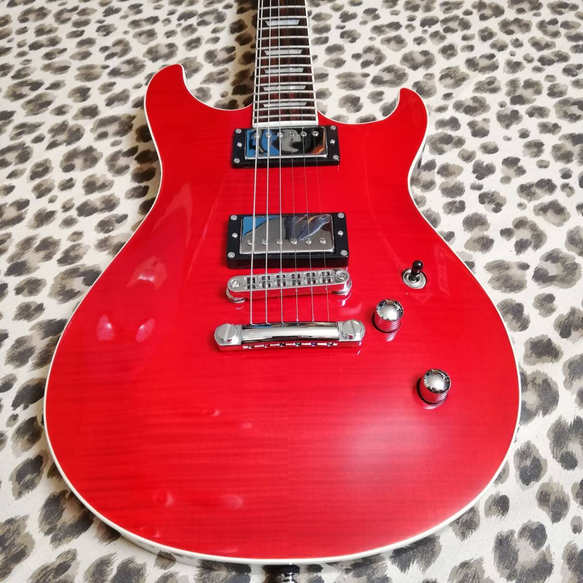 Electric Guitar G&L Ascari GTS Trans Red Super Rare