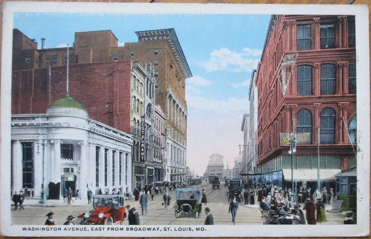 Louis, MO 1920 Postcard, Washington Avenue from Broadway