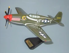 USAF North American B-51B Mustang Shangri-La Desk Top WW2 Model 1/24 SC Airplane