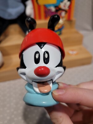 VTG Animaniacs Pinky Brain Dot Wakko Puzzle Pogs Coloring