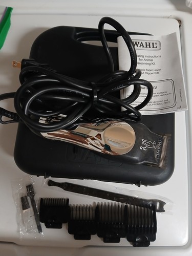 WAHL ANIMAL GROOMING CORDED CLIPPERS KIT IN CASE Heavy Duty
