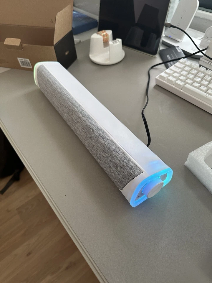 niye pc lautsprecher Weiß LED