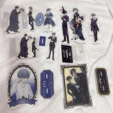 LOT 10 - Black Butler Acrylic Stand bulk sale Sebastian Ciel G55528